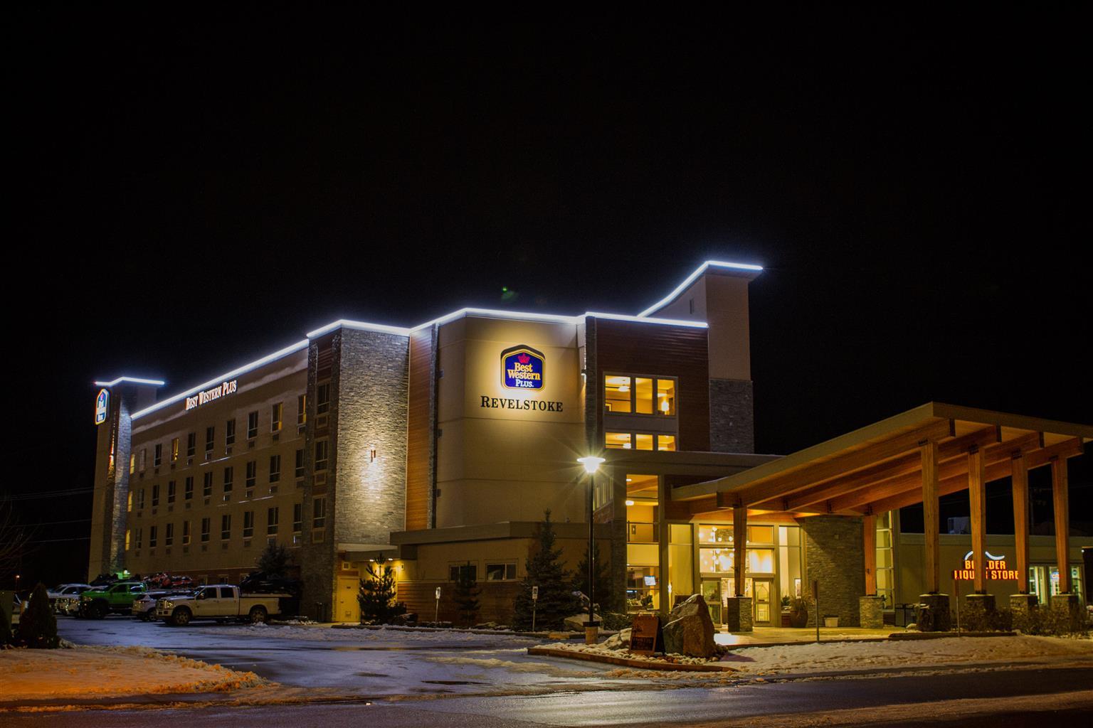 Best Western Plus Revelstoke Exterior foto